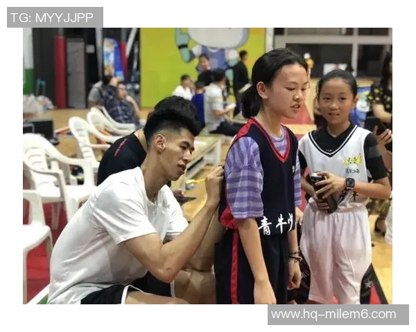 赵岩昊的篮球之路：从青涩少年到职业明星的成长故事与奋斗历程
